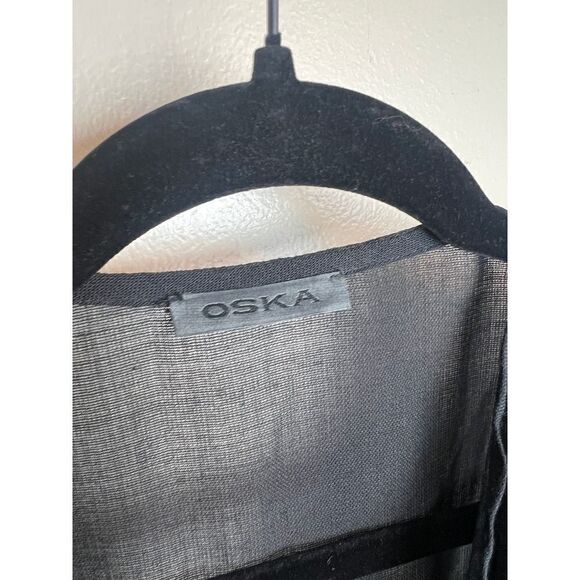 OSKA Latoya Open Front Lightweight Cover NWT Sz. 3 Regular (US XL) - Picture 2 of 9